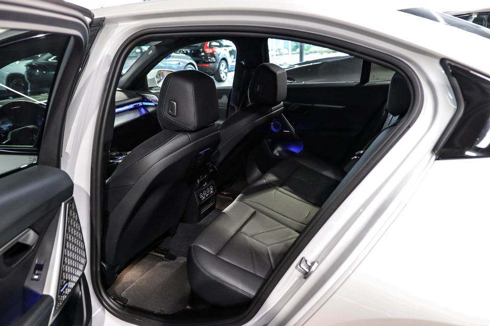 BMW i5 eDrive40 M-Sport Pro 4d