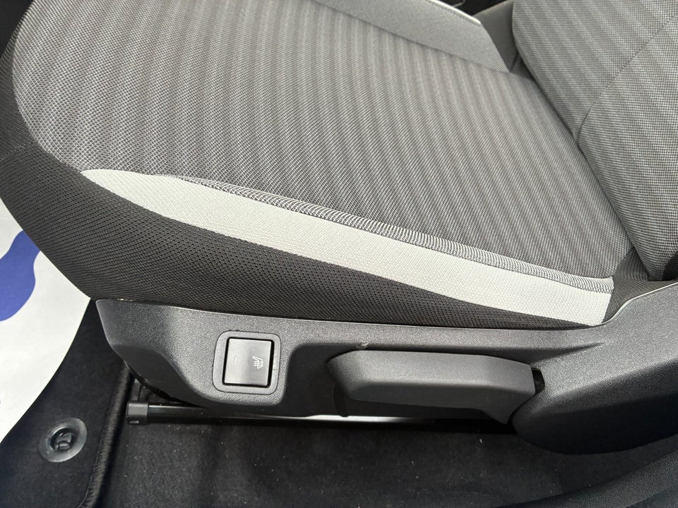 Toyota Aygo 1,0 VVT-i x-plore 5d