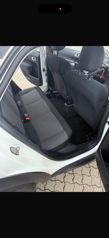 Citroën C4 Cactus 1,2 PureTech 110 Shine 5d