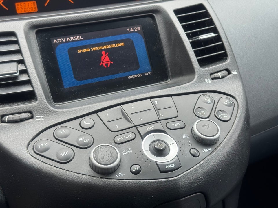 Nissan Primera 1,6 Acenta stc. 5d