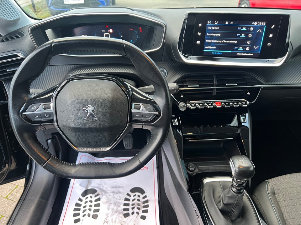 Peugeot 208 1,2 PureTech 100 Allure 5d