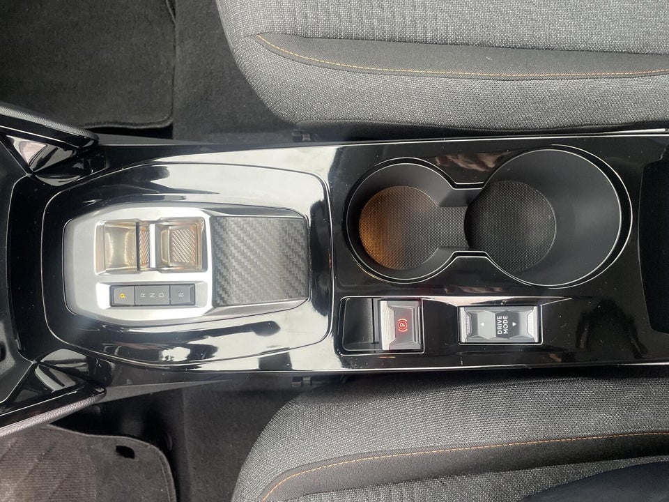 Peugeot e-208 50 Style 5d