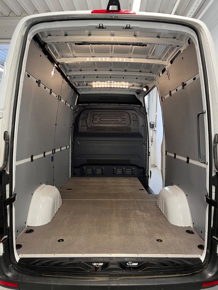 Mercedes Sprinter 317 2,0 CDi A2 Kassevogn aut. RWD