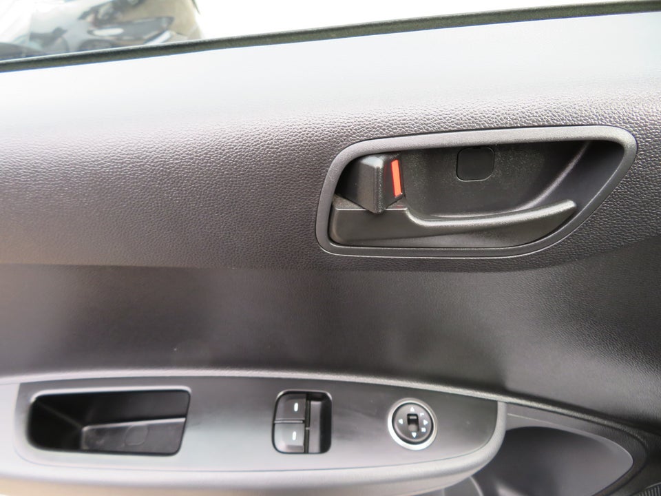 Hyundai i10 1,0 Touch 5d