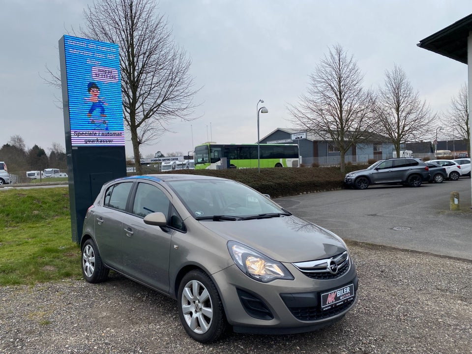 Opel Corsa 1,2 16V Enjoy 5d