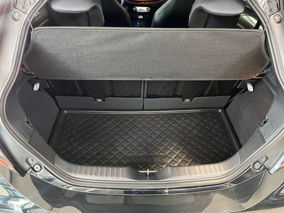 Toyota Aygo X 1,0 Limited 5d