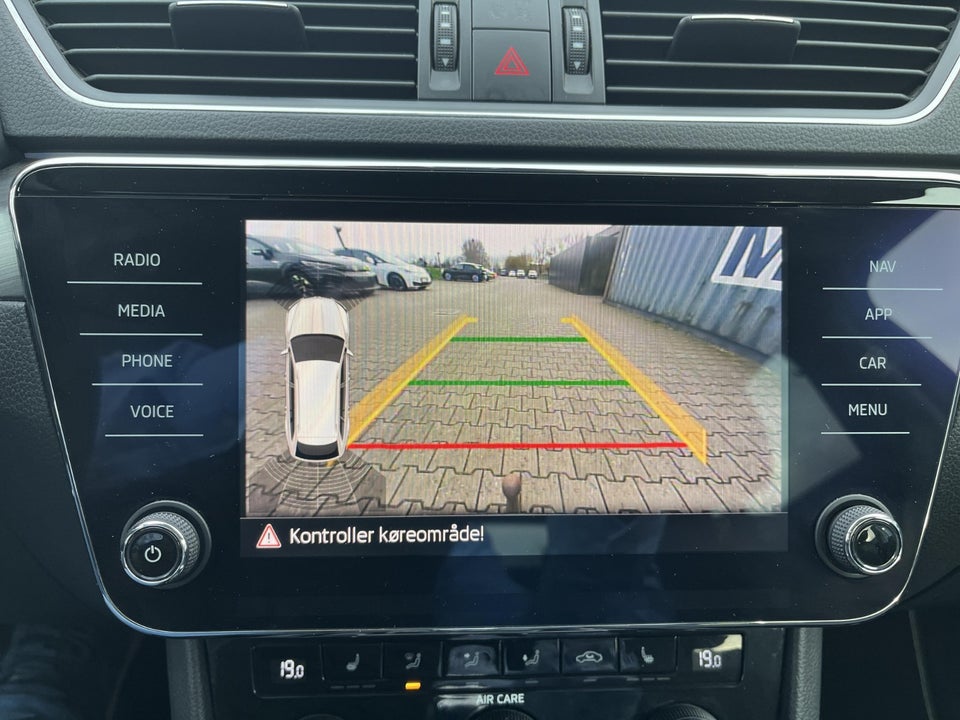 Skoda Superb 1,8 TSi 180 Style Combi DSG 5d