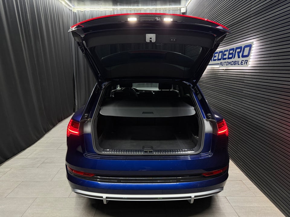 Audi e-tron 55 S-line quattro 5d
