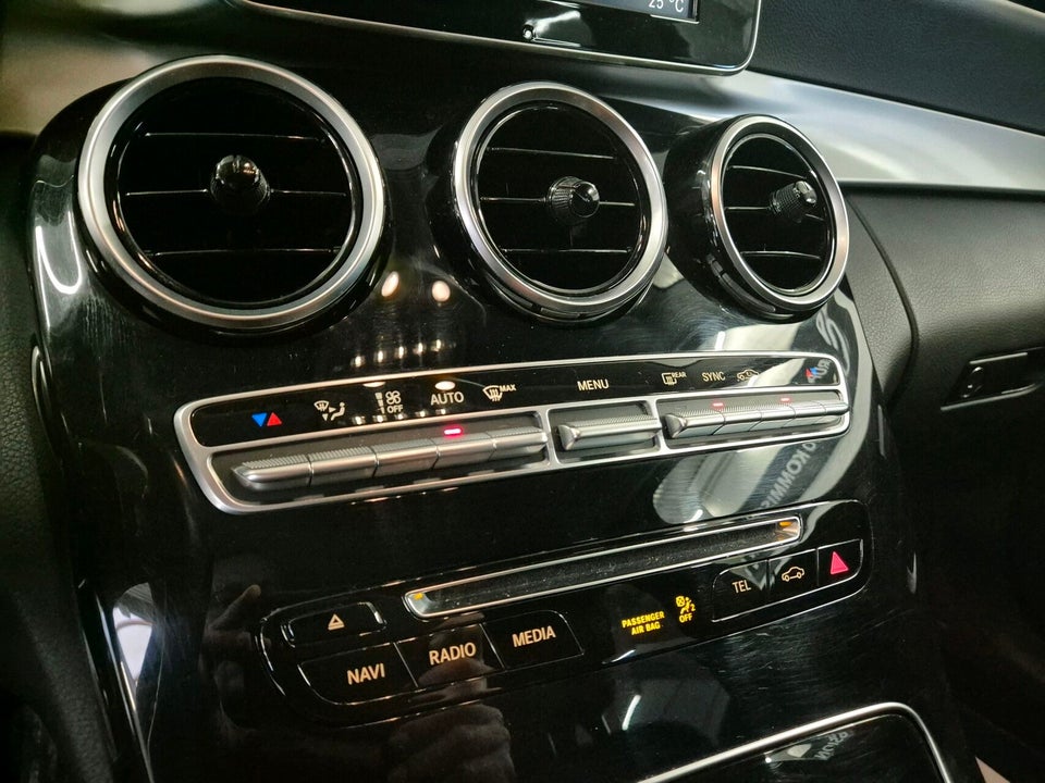 Mercedes C220 d 2,0 Exclusive stc. aut. 5d