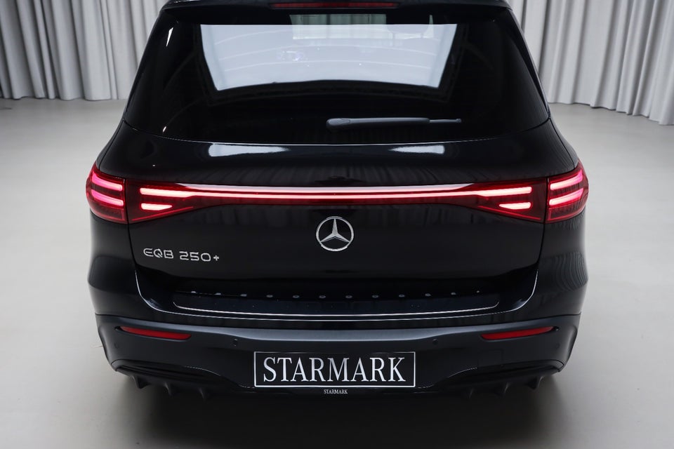 Mercedes EQB250+ AMG Advance 5d