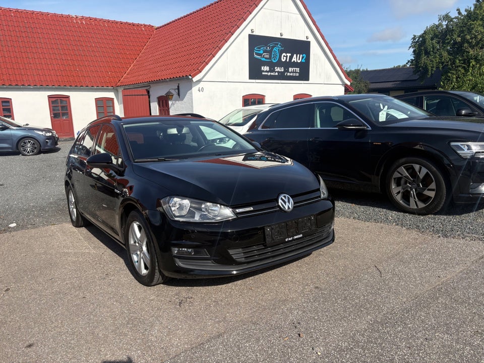 VW Golf VII 1,6 TDi 110 BlueMotion Variant 5d