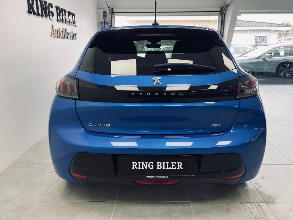 Peugeot e-208 50 GT Pack 5d