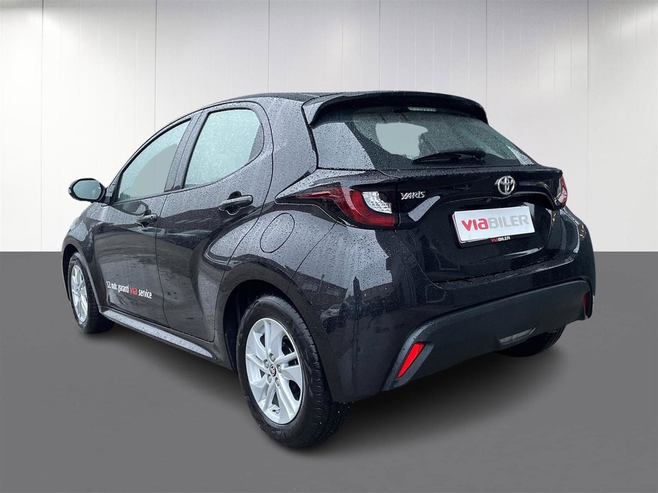 Toyota Yaris 1,5 Active CVT 5d