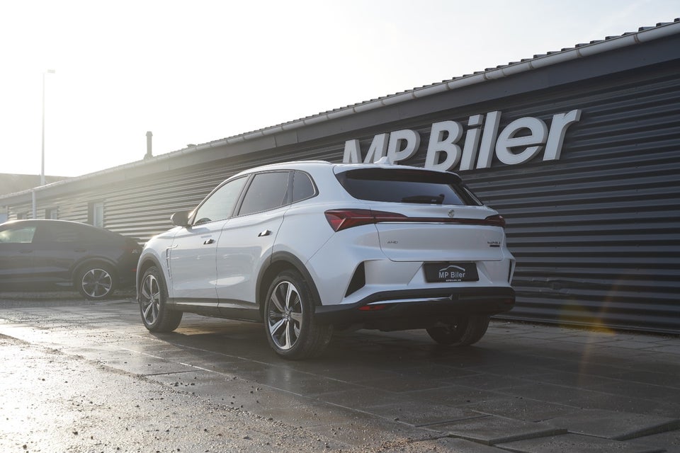 MG Marvel R Performance 5d