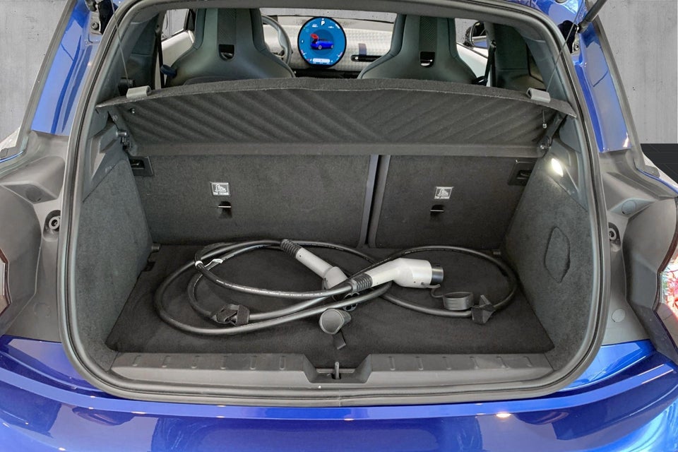 MINI Cooper SE Favoured Trim XL 3d