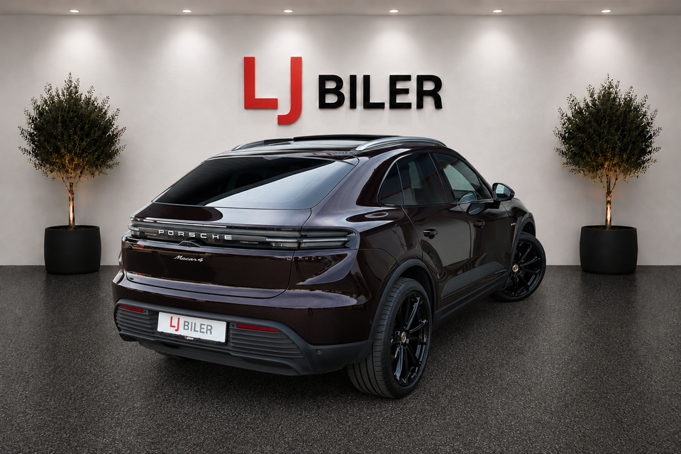 Porsche Macan 4 5d