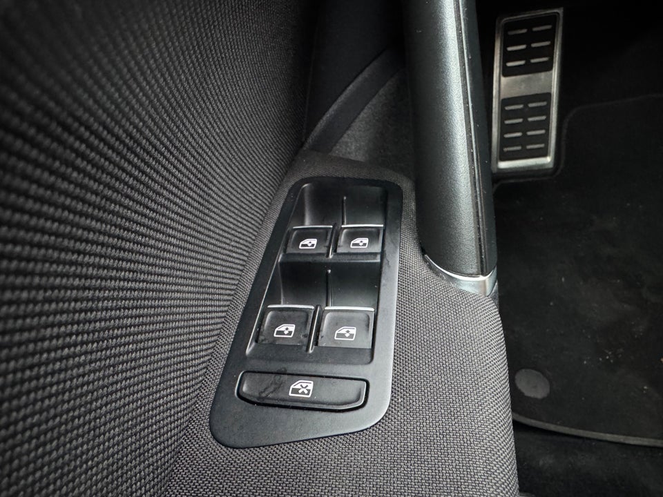 VW Golf VII 1,4 GTE DSG 5d