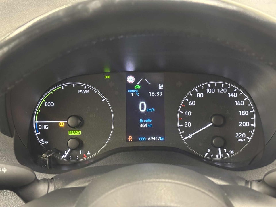 Toyota Yaris 1,5 Hybrid Essential e-CVT 5d