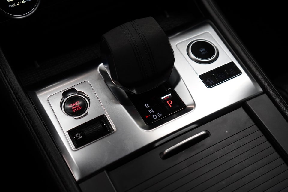 Jaguar F-Pace 2,0 P400e Signature S aut. 5d