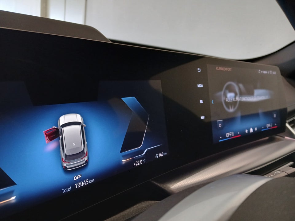 BMW iX1 eDrive20 Fully Charged M-Sport 5d