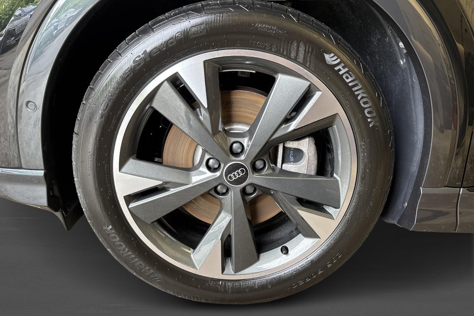Audi Q4 e-tron 45 S-line Edition 5d