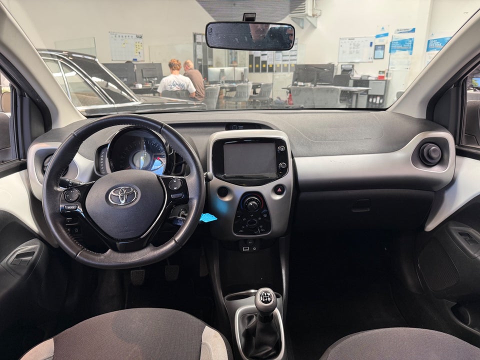 Toyota Aygo 1,0 VVT-i T1 5d
