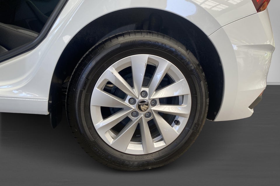 Skoda Scala 1,0 TSi 115 Selection DSG 5d