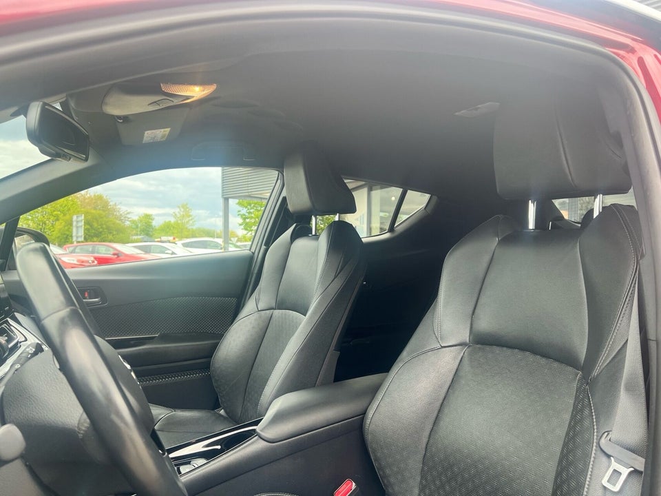 Toyota C-HR 1,8 Hybrid C-LUB Premium Selected CVT 5d