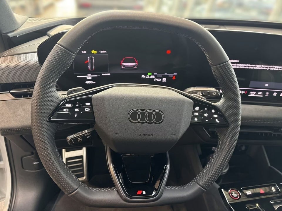 Audi S6 e-tron Avant quattro 5d