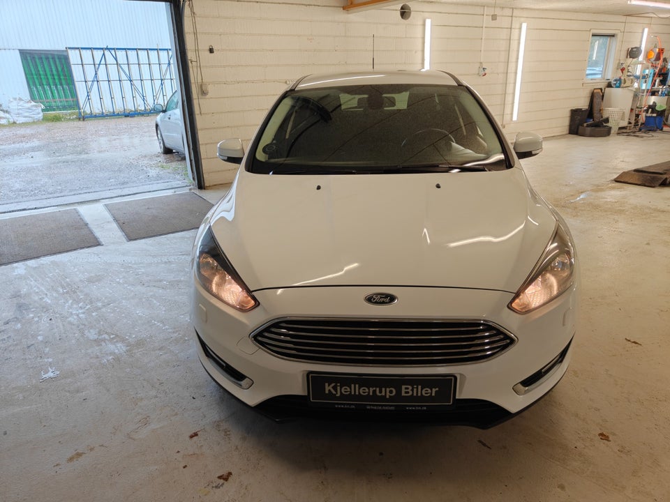 Ford Focus 1,0 SCTi 125 Titanium stc. ECO 5d