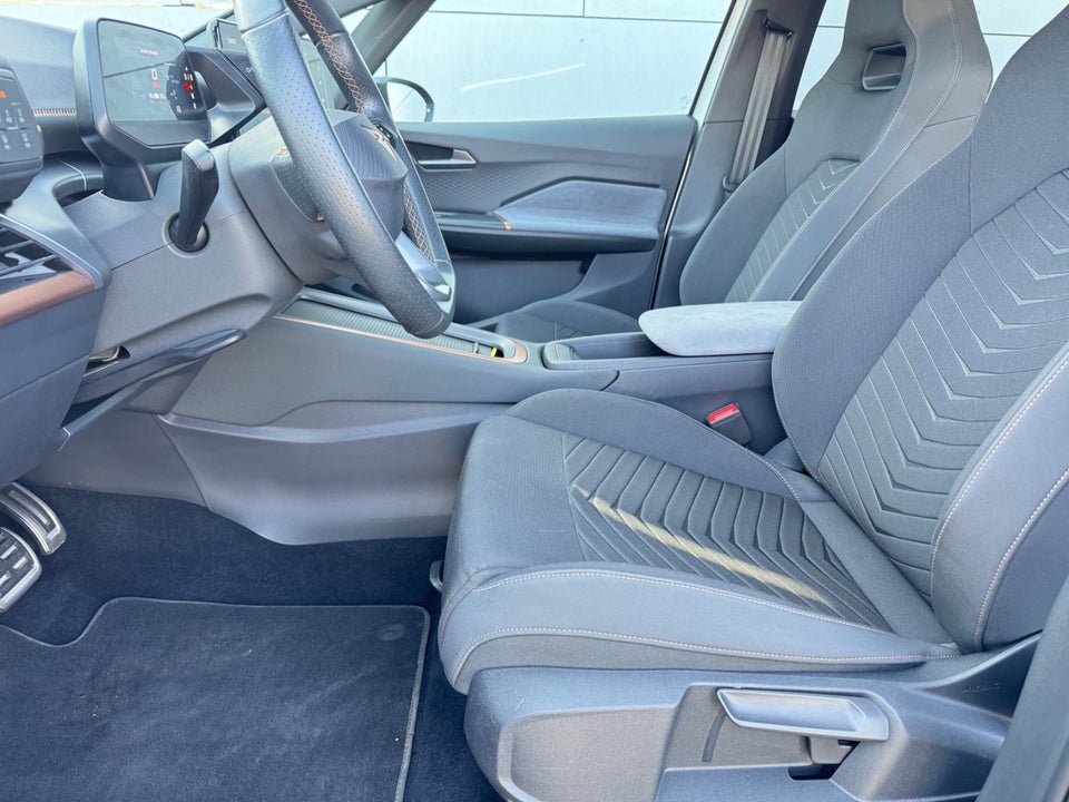 Cupra Born 77 e-Boost 5d