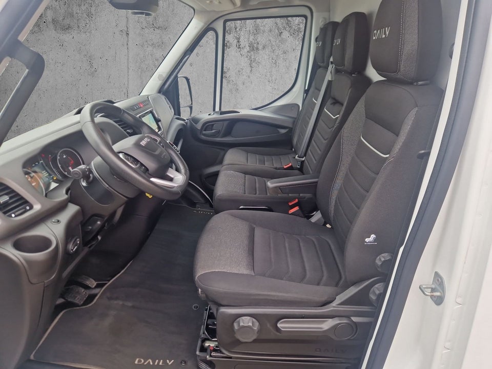 Iveco Daily 3,0 35S18 12m³ Van AG8