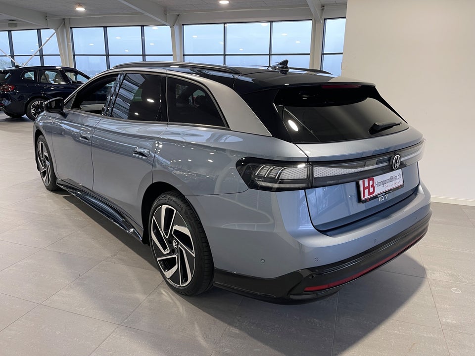 VW ID.7 77 Pro Tourer 5d