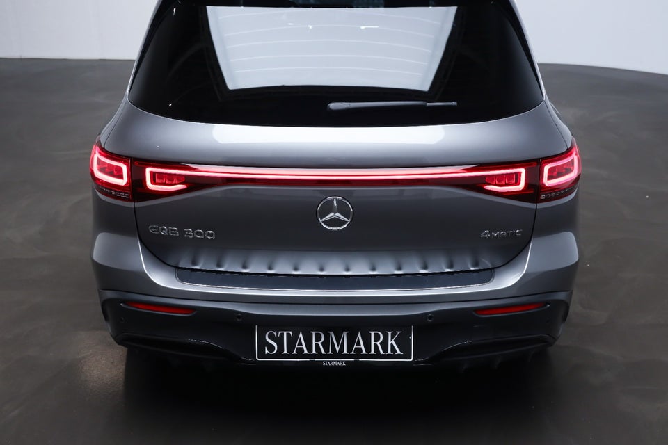 Mercedes EQB300 AMG Line 4Matic 5d