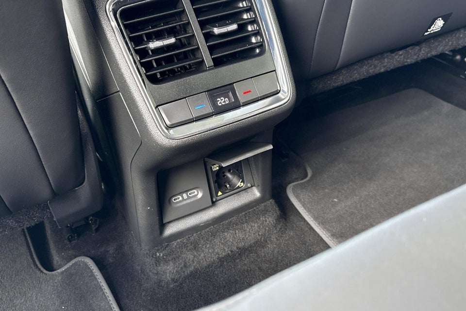 Skoda Enyaq 85 iV Loft 5d