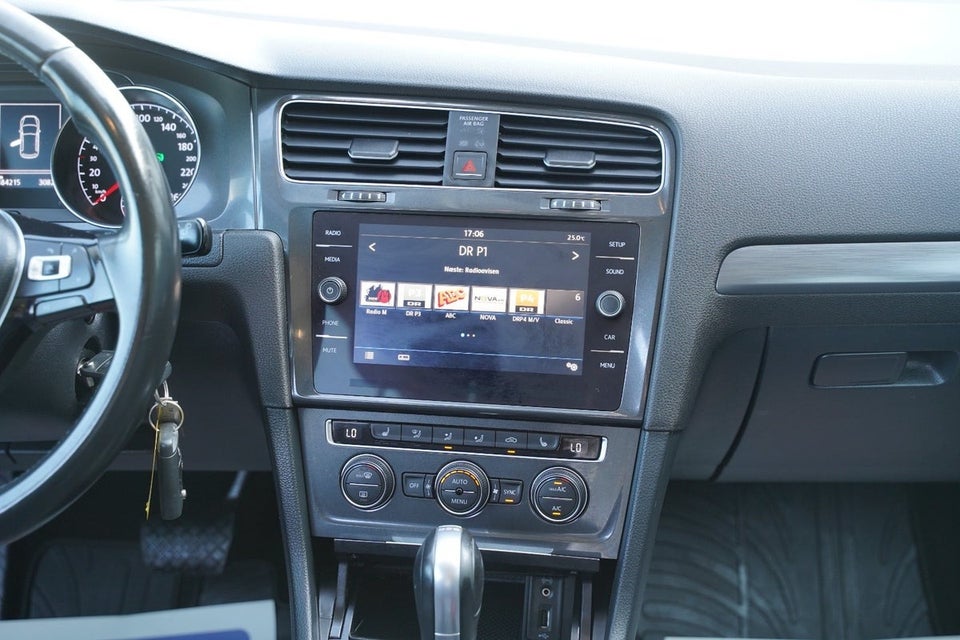 VW Golf VII 1,4 TSi 125 Comfortline DSG 5d