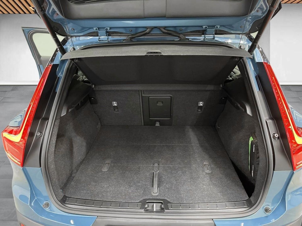 Volvo XC40 ReCharge Twin Ultimate 5d
