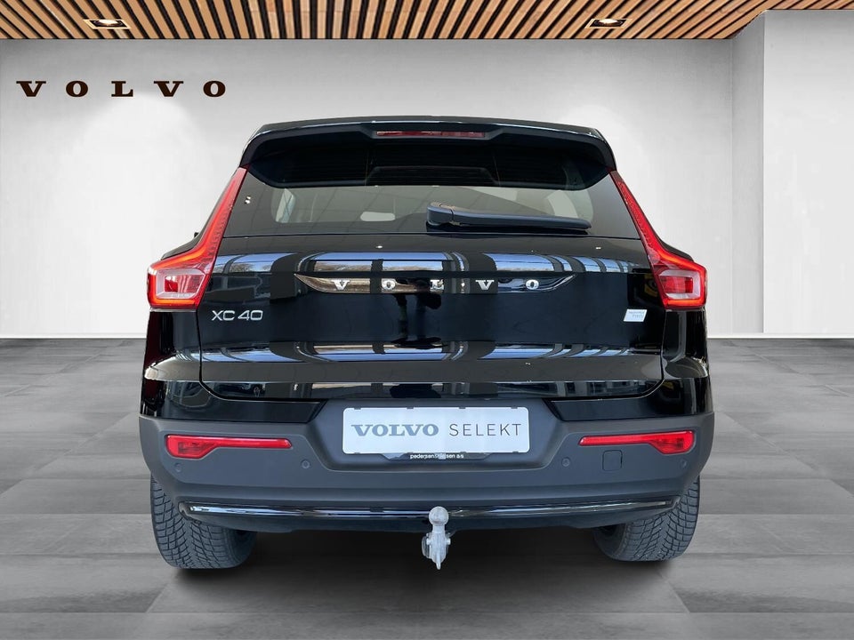 Volvo XC40 ReCharge Twin Plus 5d
