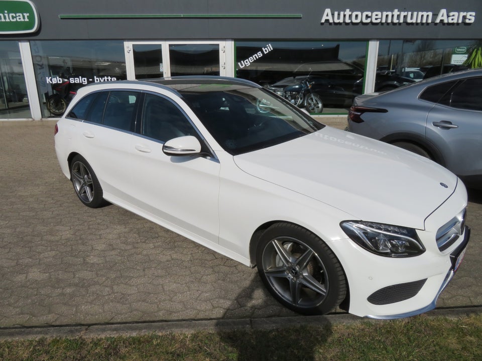 Mercedes C220 d 2,2 AMG Line stc. aut. 5d