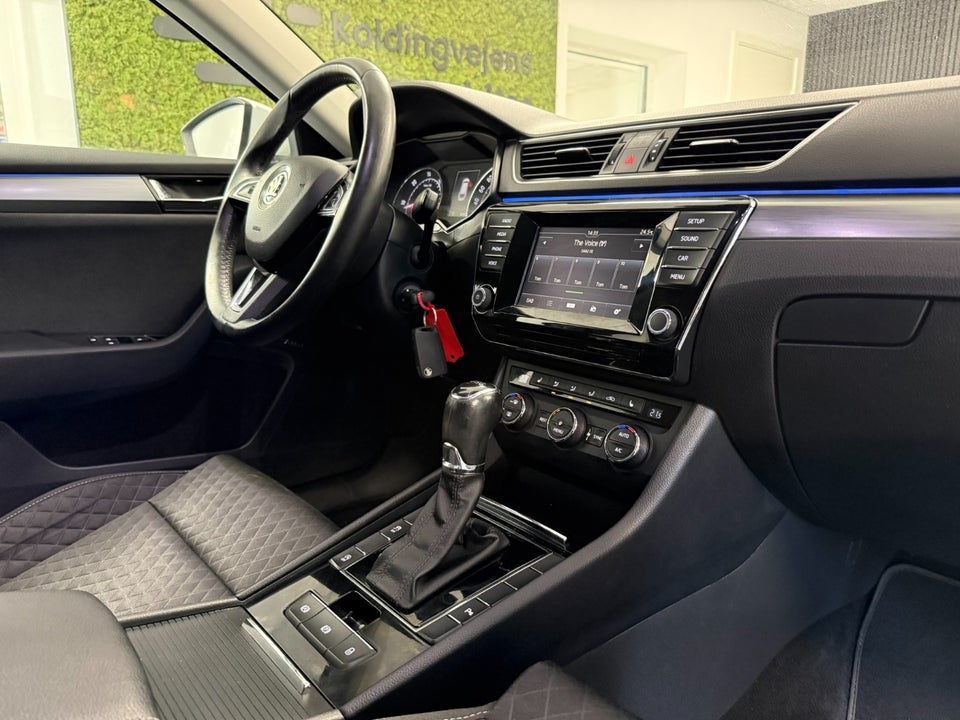 Skoda Superb 2,0 TDi 190 Ambition Combi DSG 5d