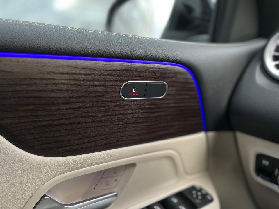 Mercedes EQB250+ Progressive 5d