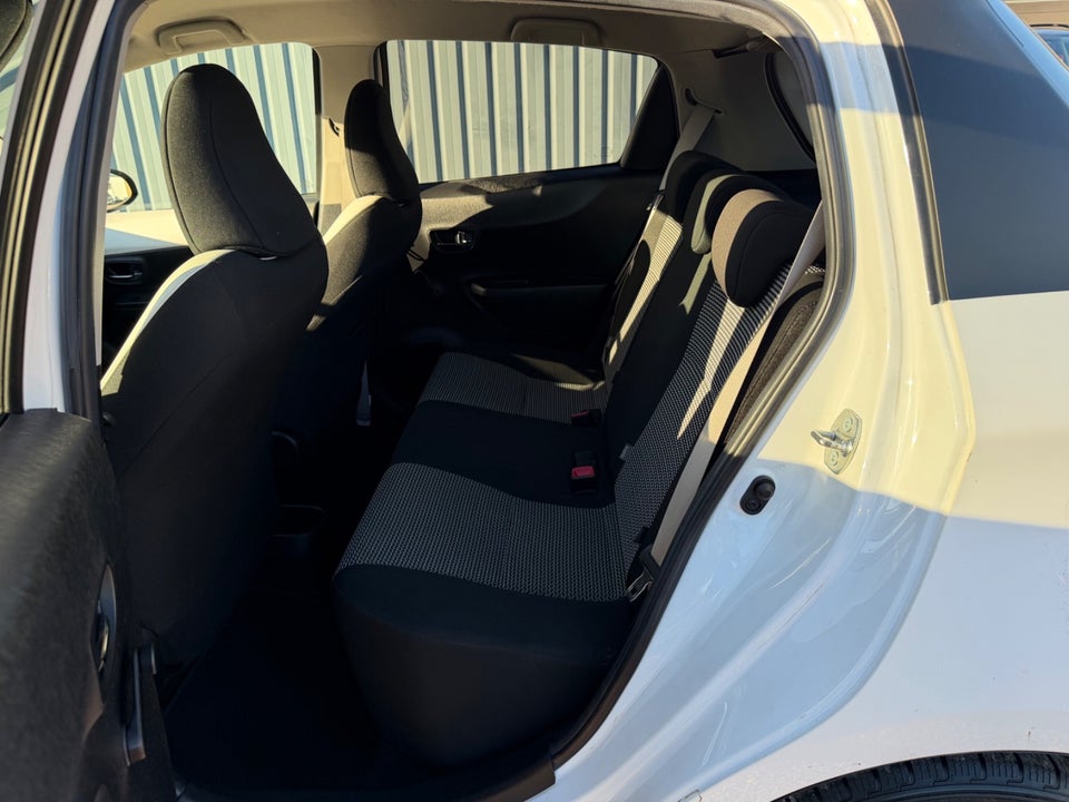 Toyota Yaris 1,3 VVT-i T2 Trend 5d