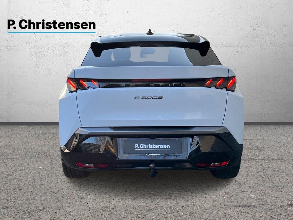 Peugeot e-3008 77 GT 5d