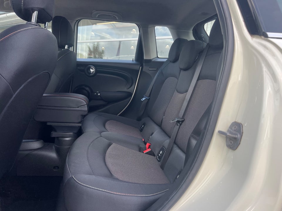 MINI Cooper 1,5  5d