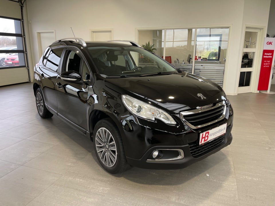 Peugeot 2008 1,2 VTi 82 Allure Sky 5d