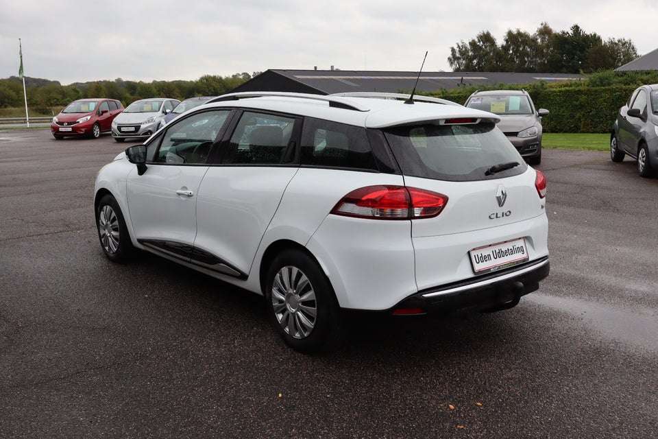 Renault Clio IV 0,9 TCe 90 Expression Sport Tourer 5d