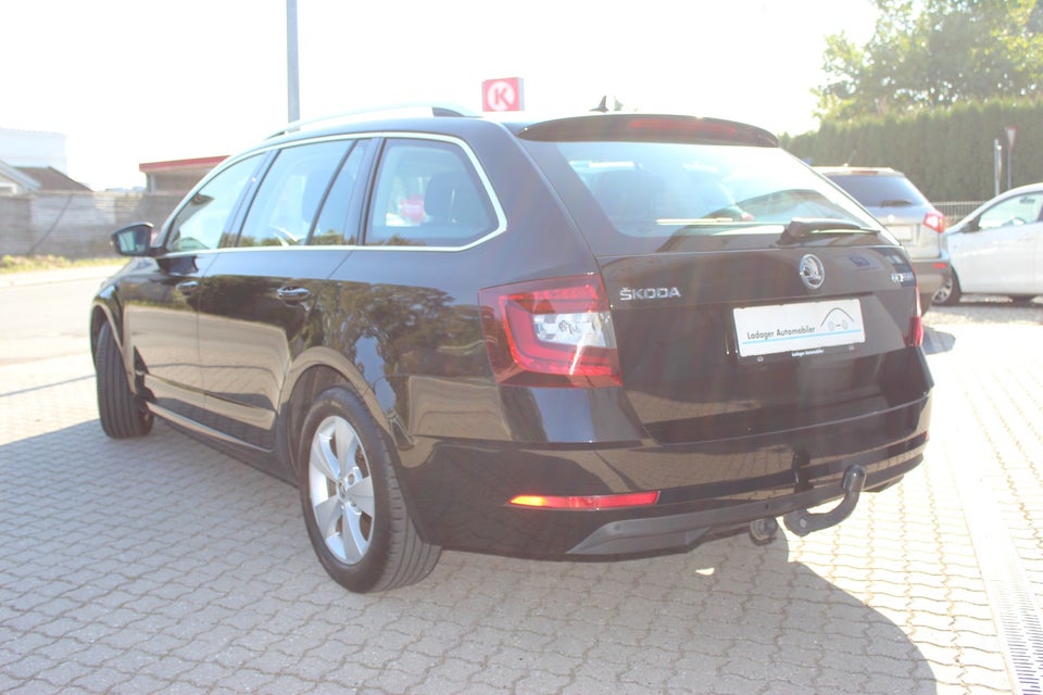 Skoda Octavia 2,0 TDi 150 Style Combi DSG 5d