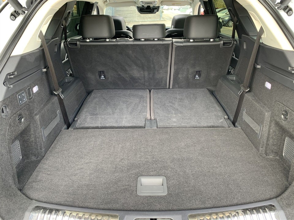 Hongqi E-HS9 84 Comfort 5d