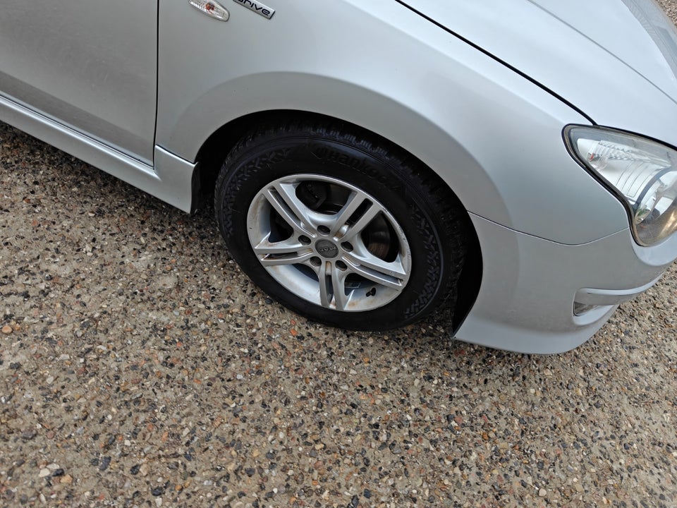 Hyundai i30 1,4 CVVT Classic Cool 5d