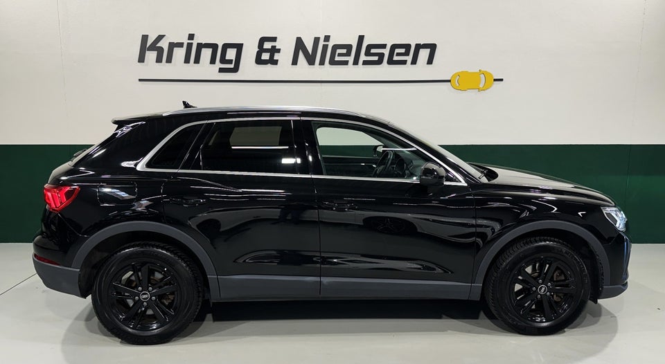 Audi Q3 45 TFSi e Attitude plus S-tr. 5d